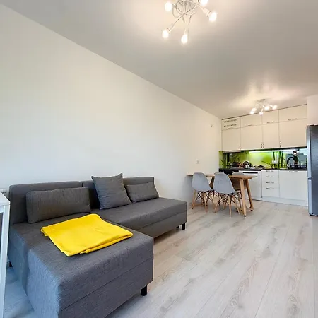 Daire Vespucciego 13 Modern By Bookinghost *
